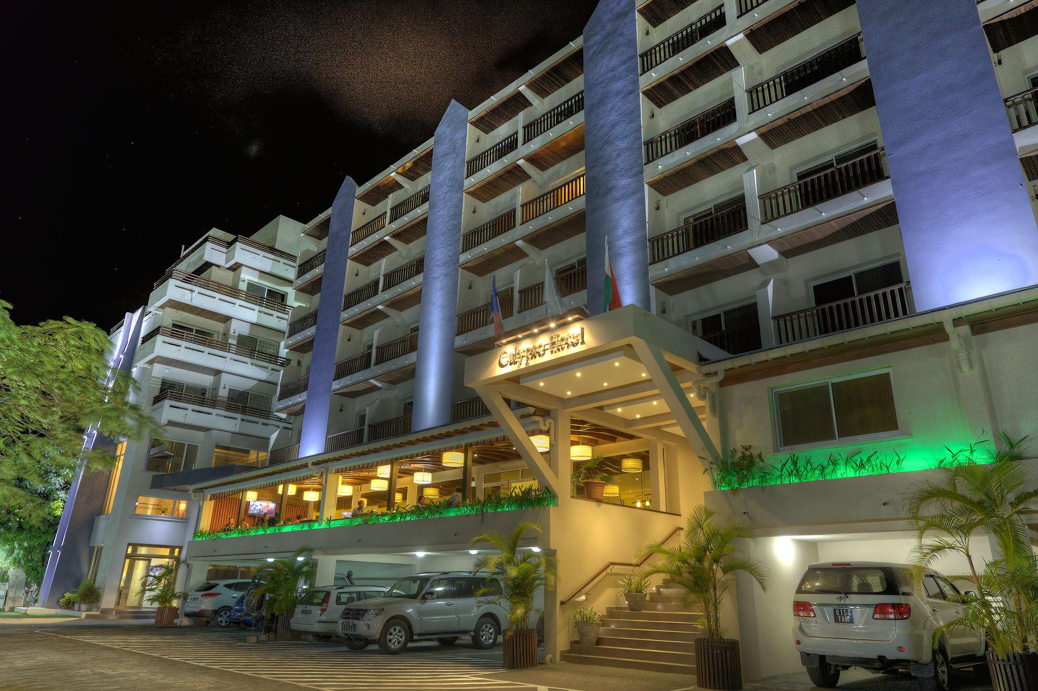 Calypso Hotel Туамасина Экстерьер фото
