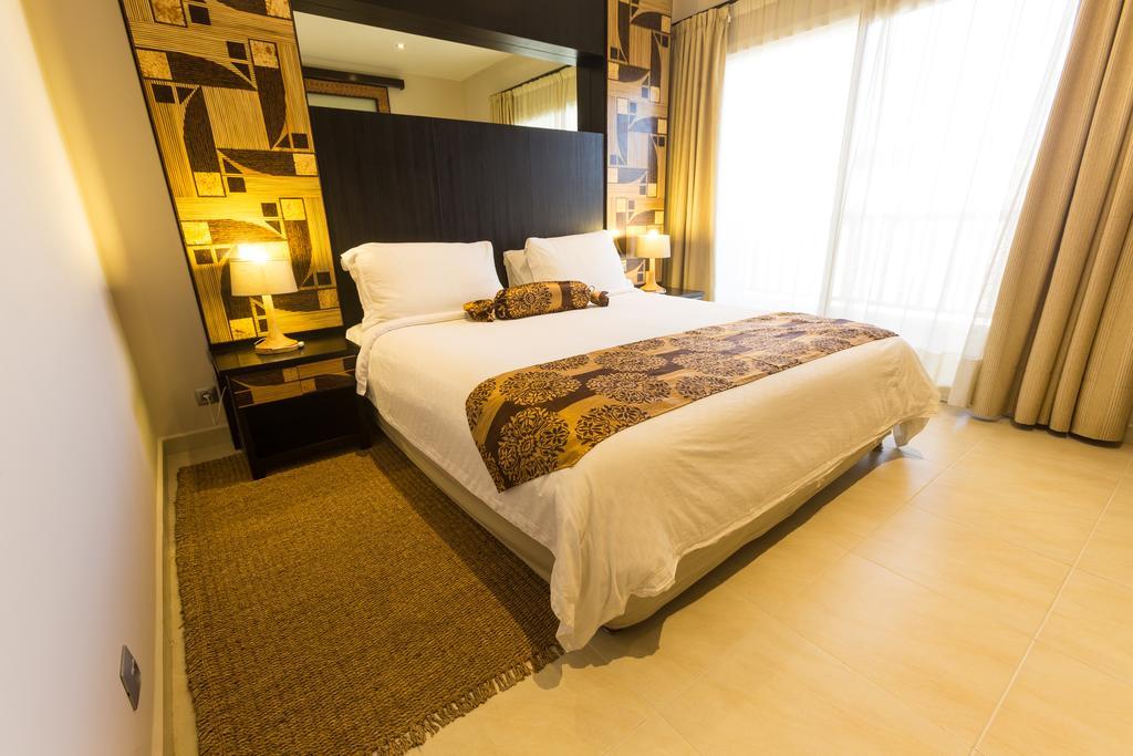 Calypso Hotel Туамасина Экстерьер фото