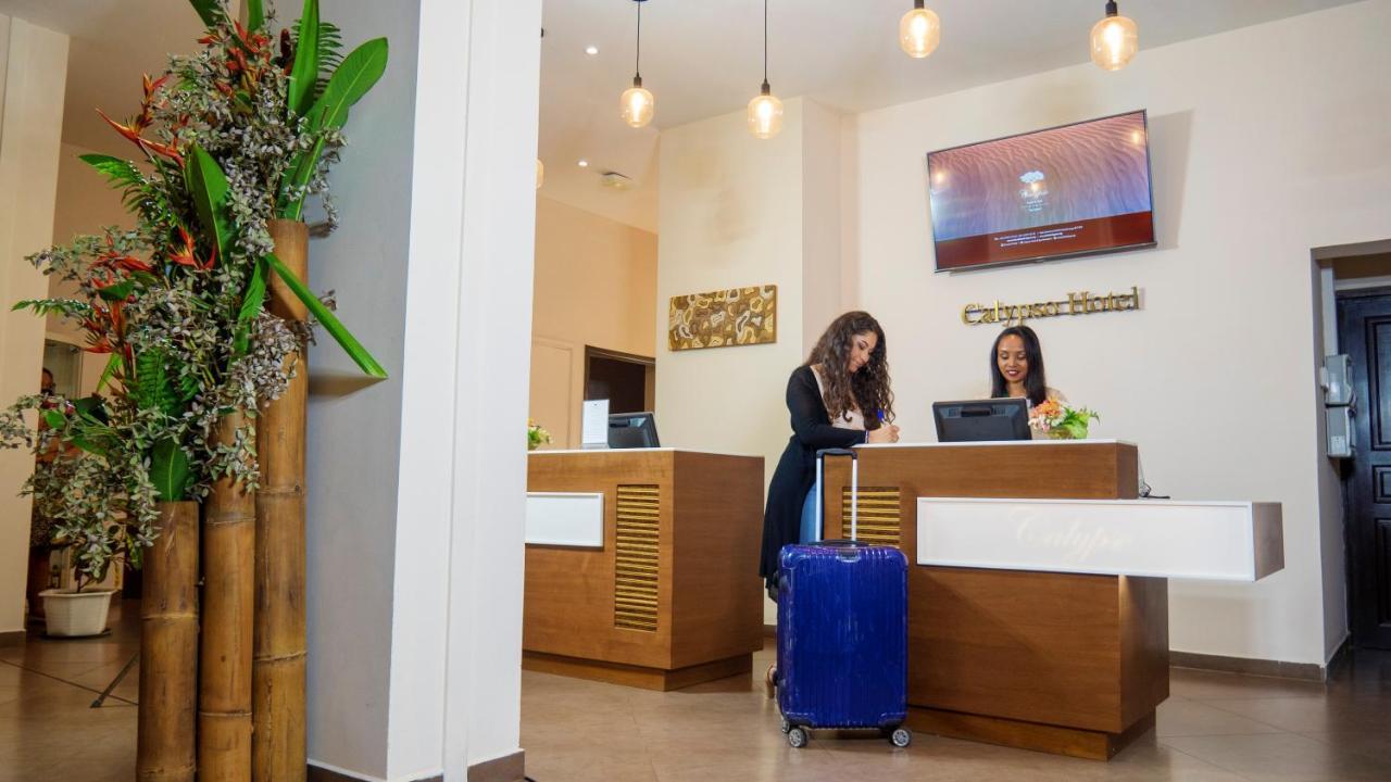 Calypso Hotel Туамасина Экстерьер фото